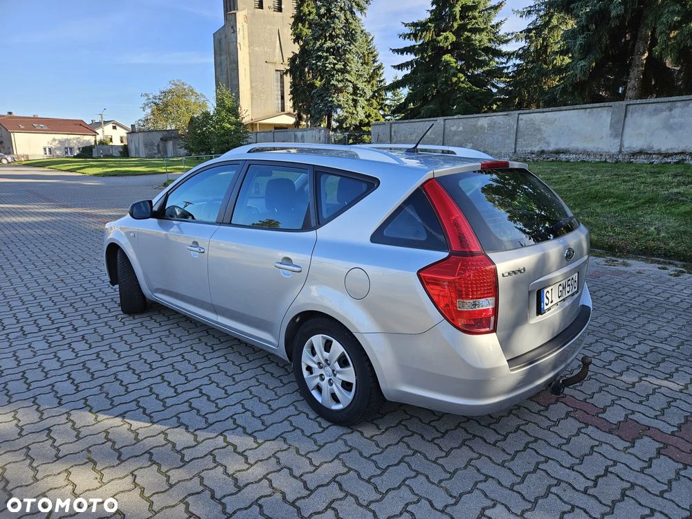 Kia Ceed Cee'd 1.4 M - 5