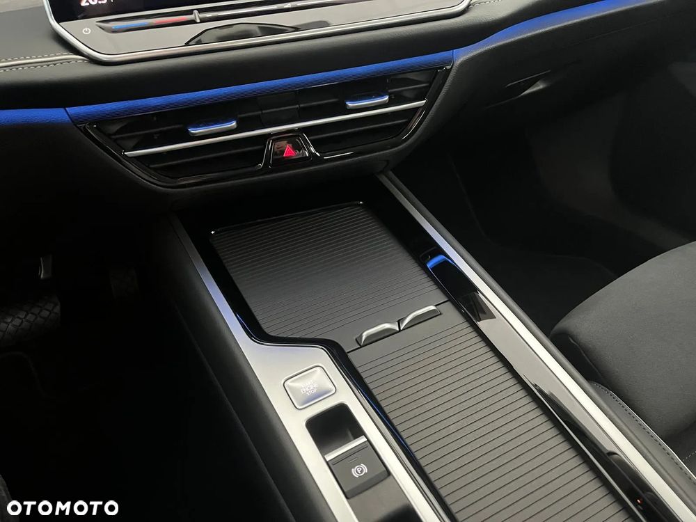 Volkswagen Passat 1.5 TSI EVO Elegance DSG - 33