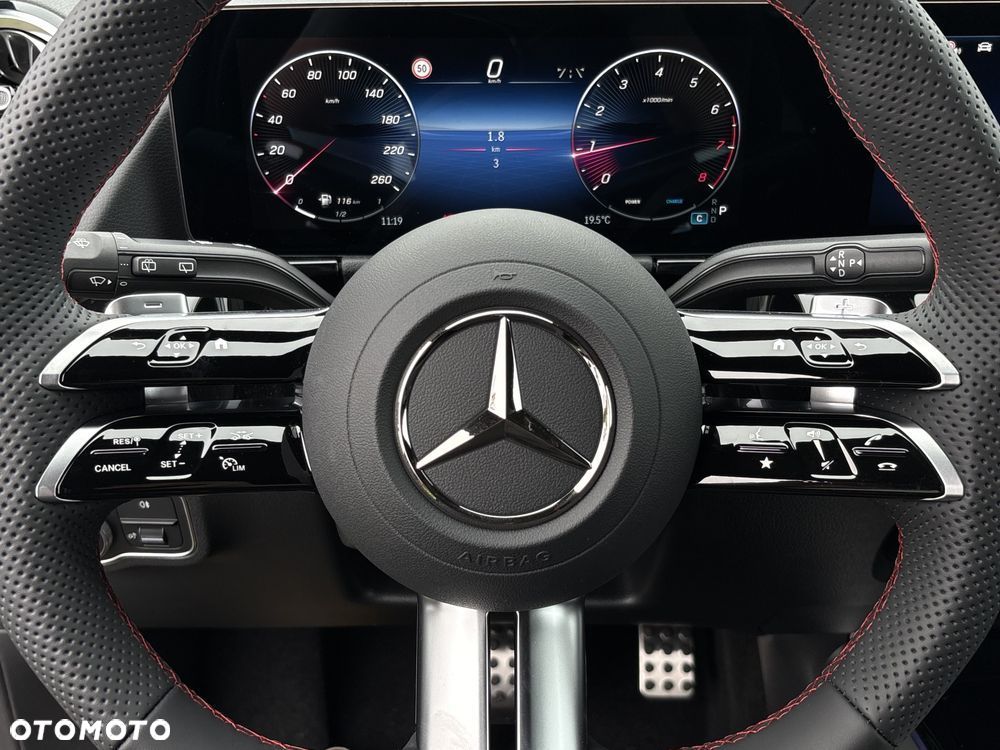 Mercedes-Benz GLA 200 mHEV AMG Line 7G-DCT - 16