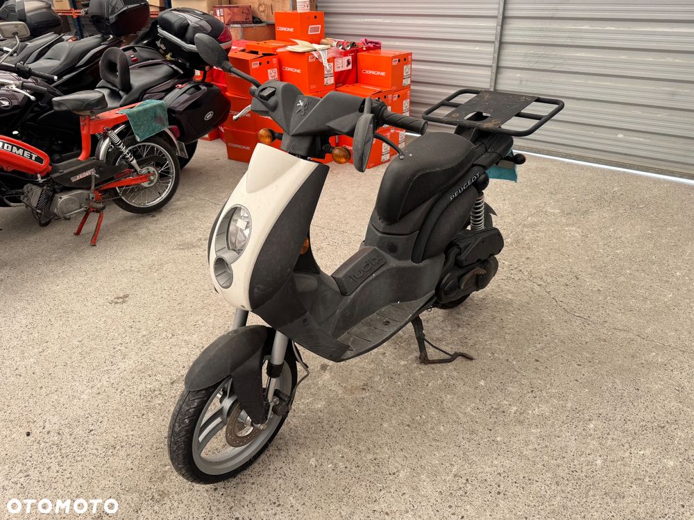 Piaggio X10 - 3