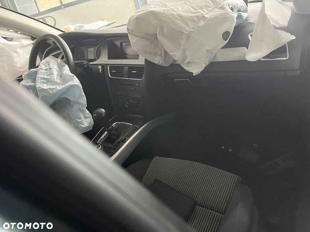 Audi A4 Avant 1.8 TFSI multitronic Ambiente - 12