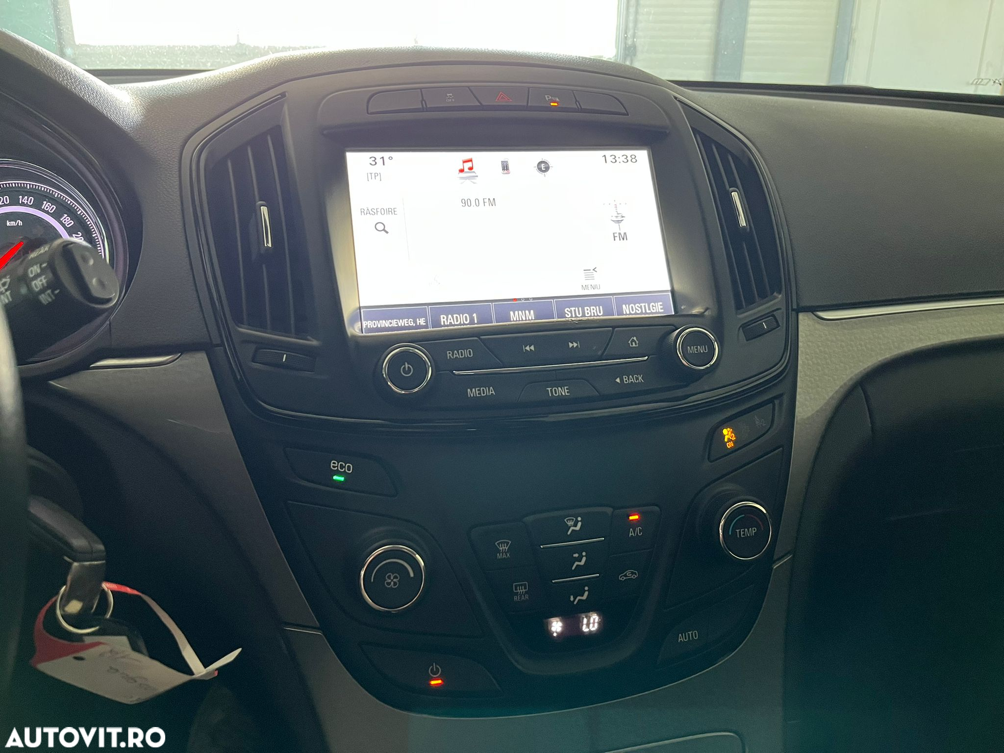 Opel Insignia 2.0 CDTI ECOTEC - 9