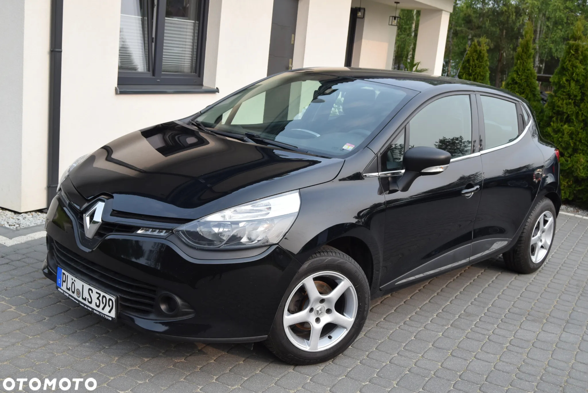 Renault Clio 1.2 16V 75 Life - 5