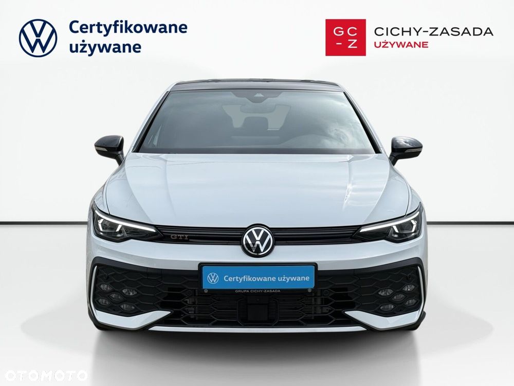 Volkswagen Golf 2025 photo 2