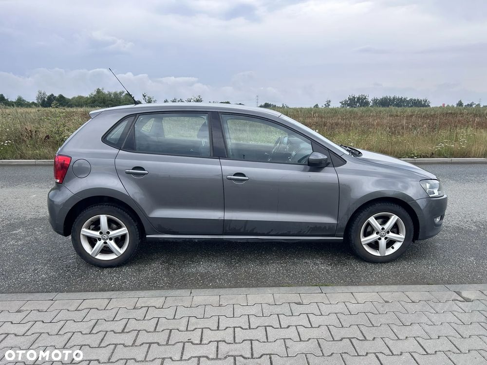 Volkswagen Polo - 8