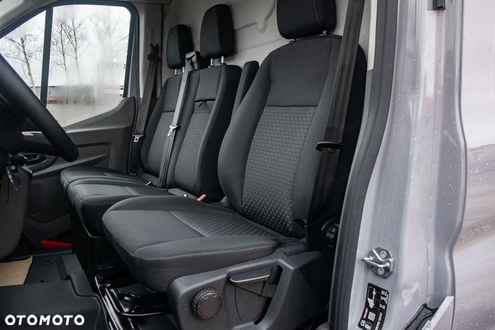 Ford Transit 350 L3H2 Trend A8 2.0 130KM - 20