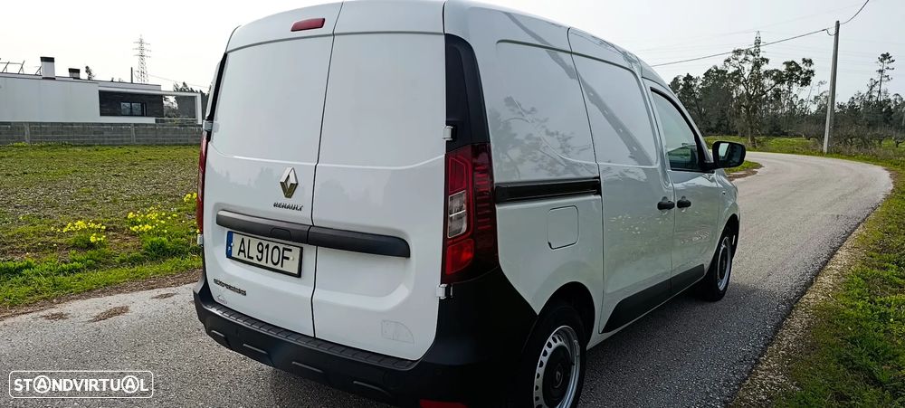 Renault Express - 4