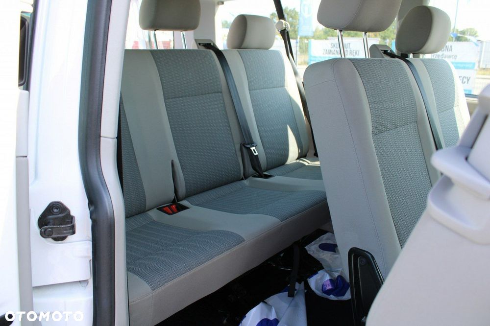 Volkswagen Caravelle 2.0 TDI L2 Comfortline 4Motion - 27