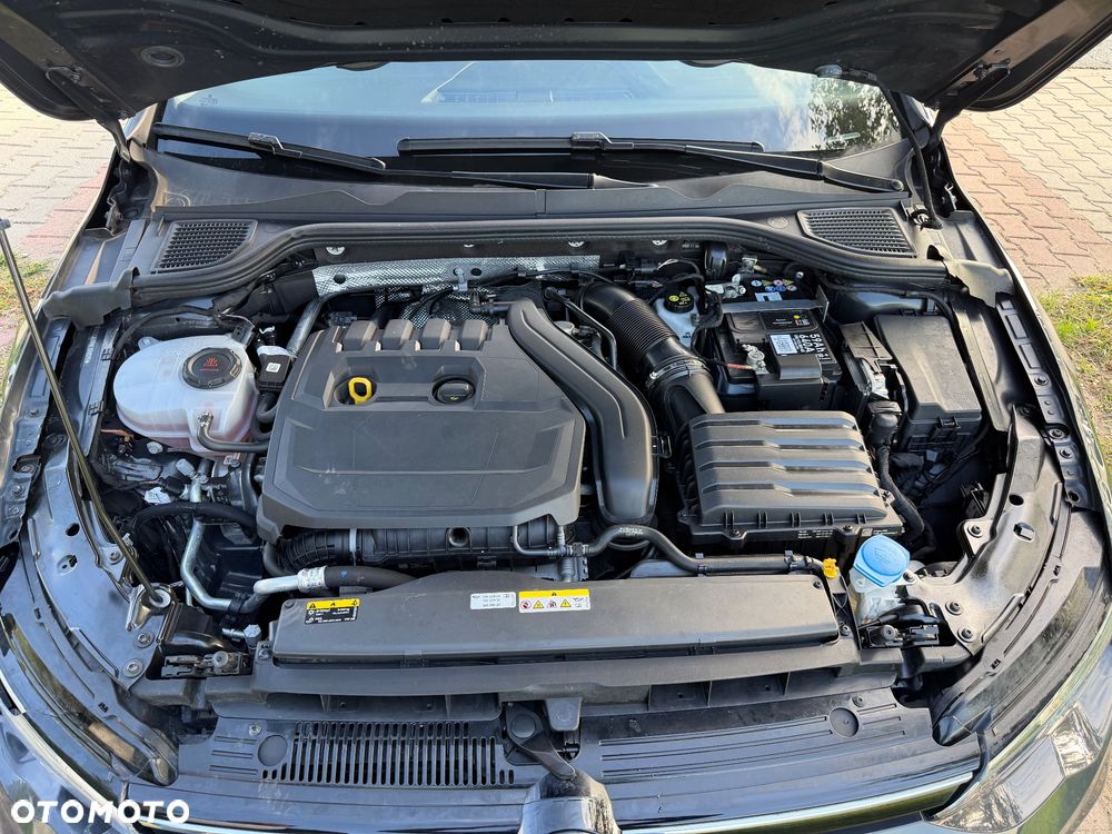 Volkswagen Golf 1.5 eTSI OPF DSG Active - 11