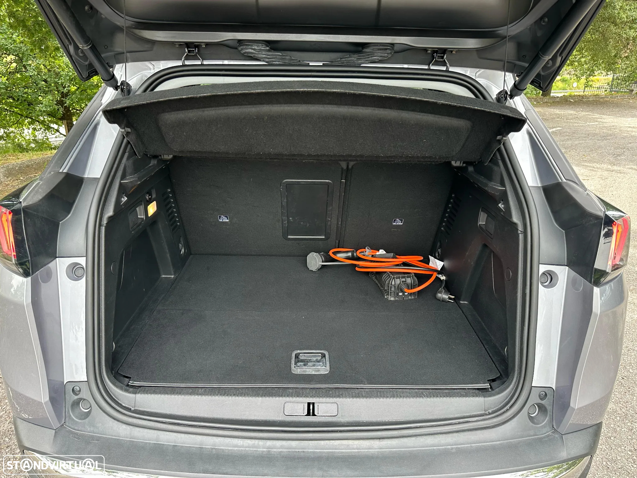 Peugeot 3008 1.6 Hybrid4 Allure Pack e-EAT8 - 35