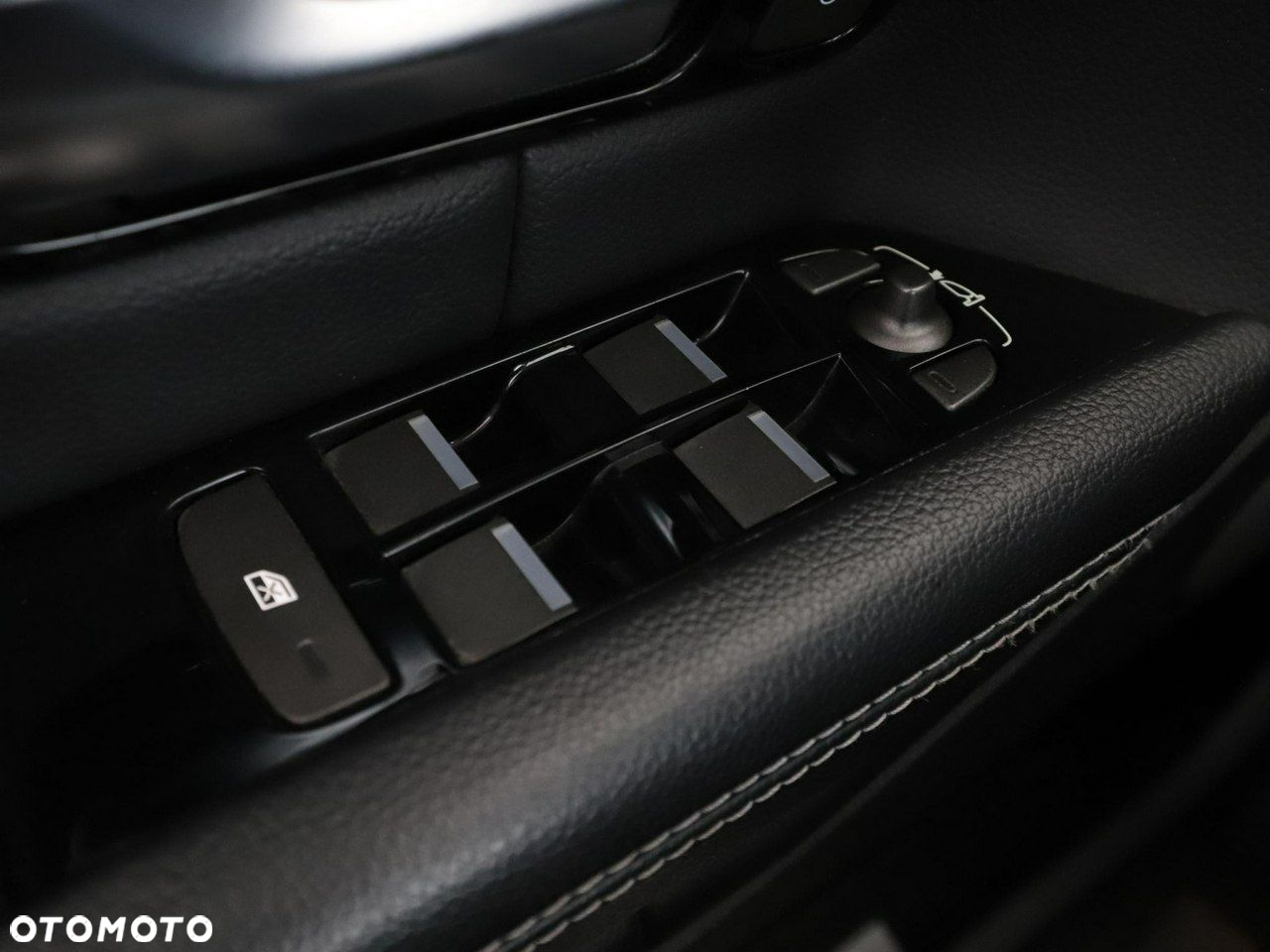 Land Rover Range Rover Evoque - 36