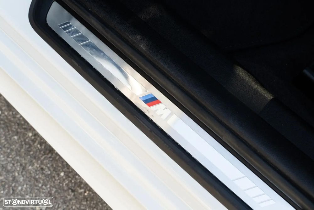 BMW 330 e Pack M Auto - 50