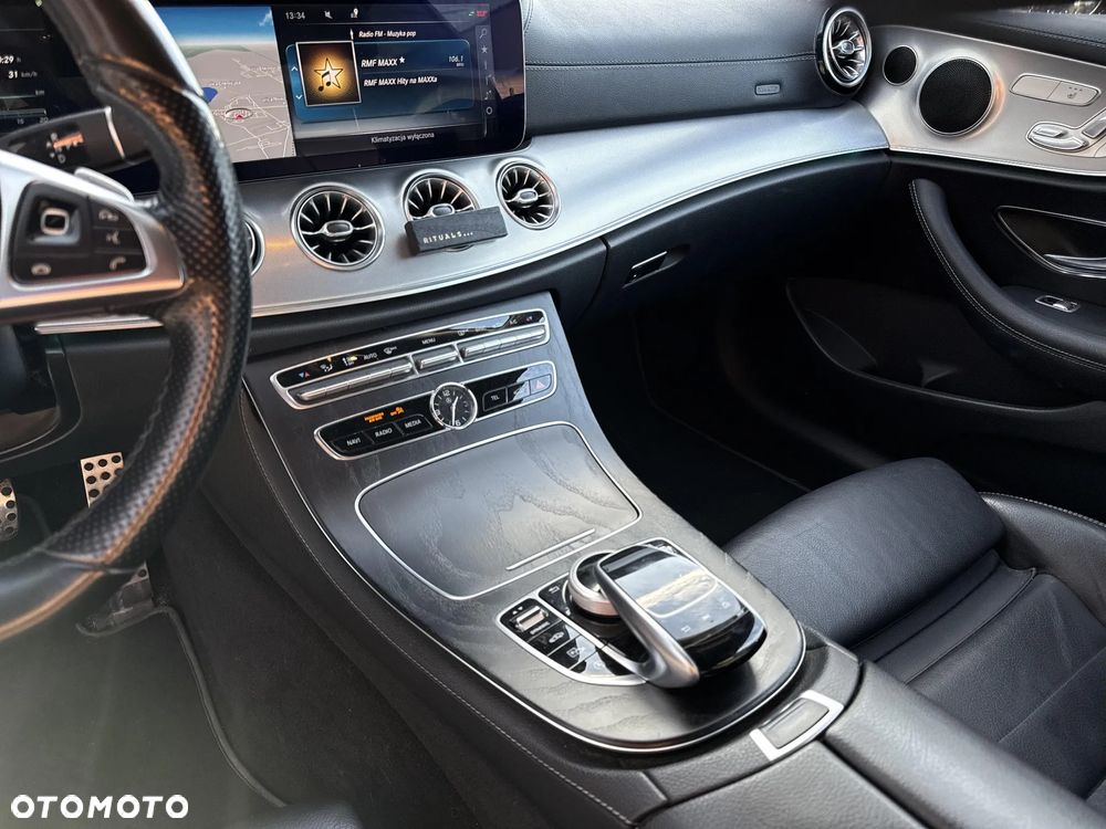 Mercedes-Benz Klasa E - 13