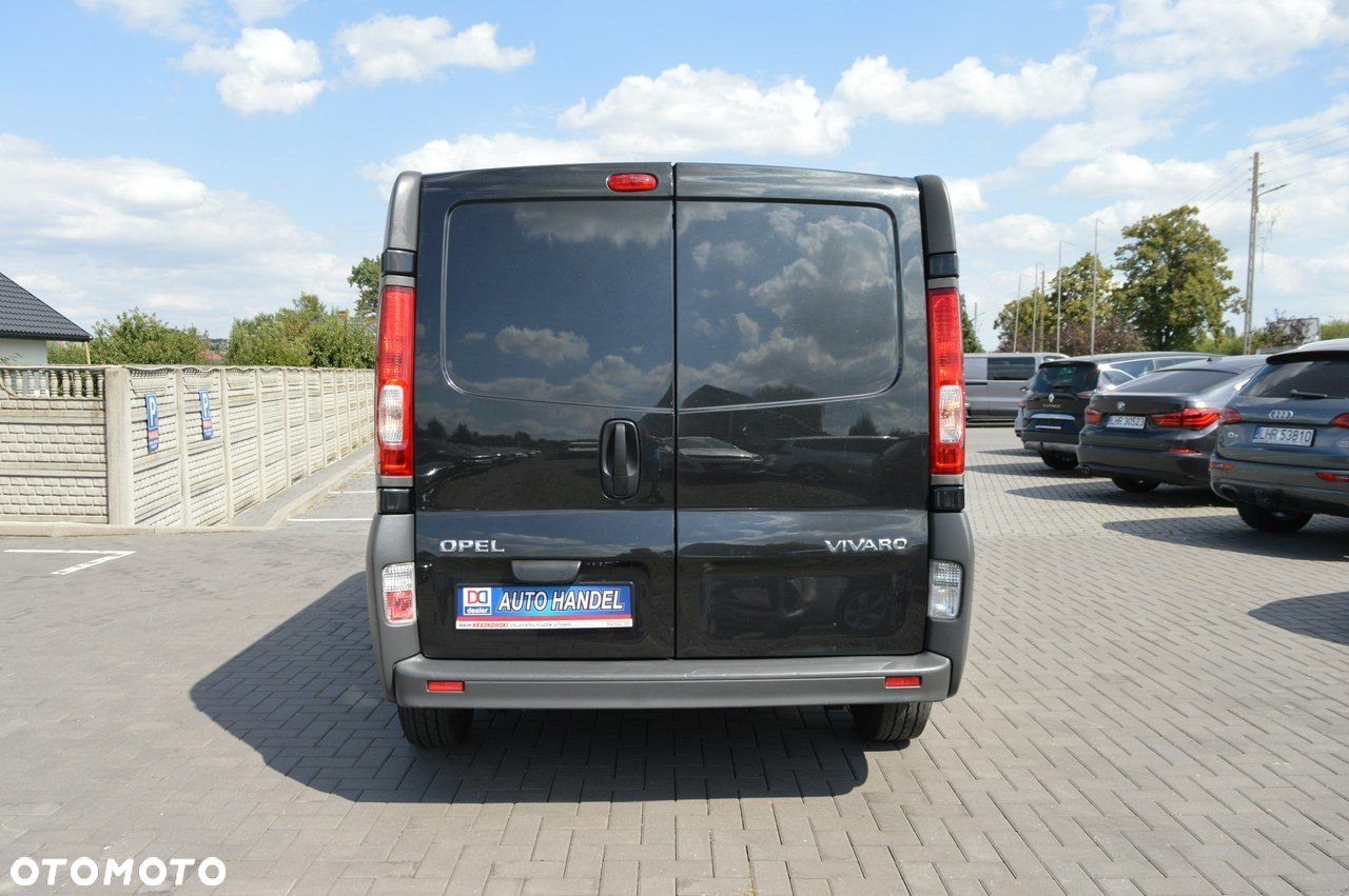 Opel Vivaro - 13