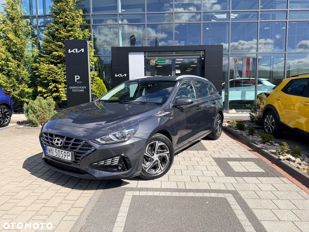 Hyundai i30 1.5 T-GDI 48V Comfort DCT - 1