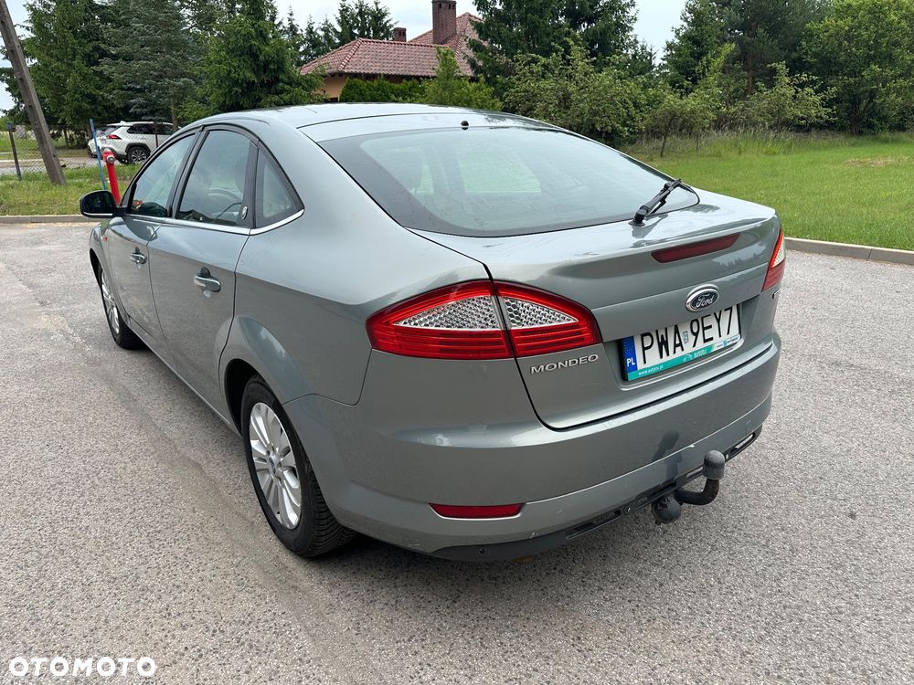 Ford Mondeo 1.8 TDCi Ghia - 12
