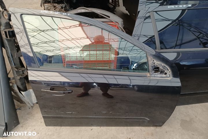 Usa fata dreapta Opel Astra H (facelift)  [din 2005 pana  2015] seria wagon 1.7 CDTI MT (110 hp) - 1