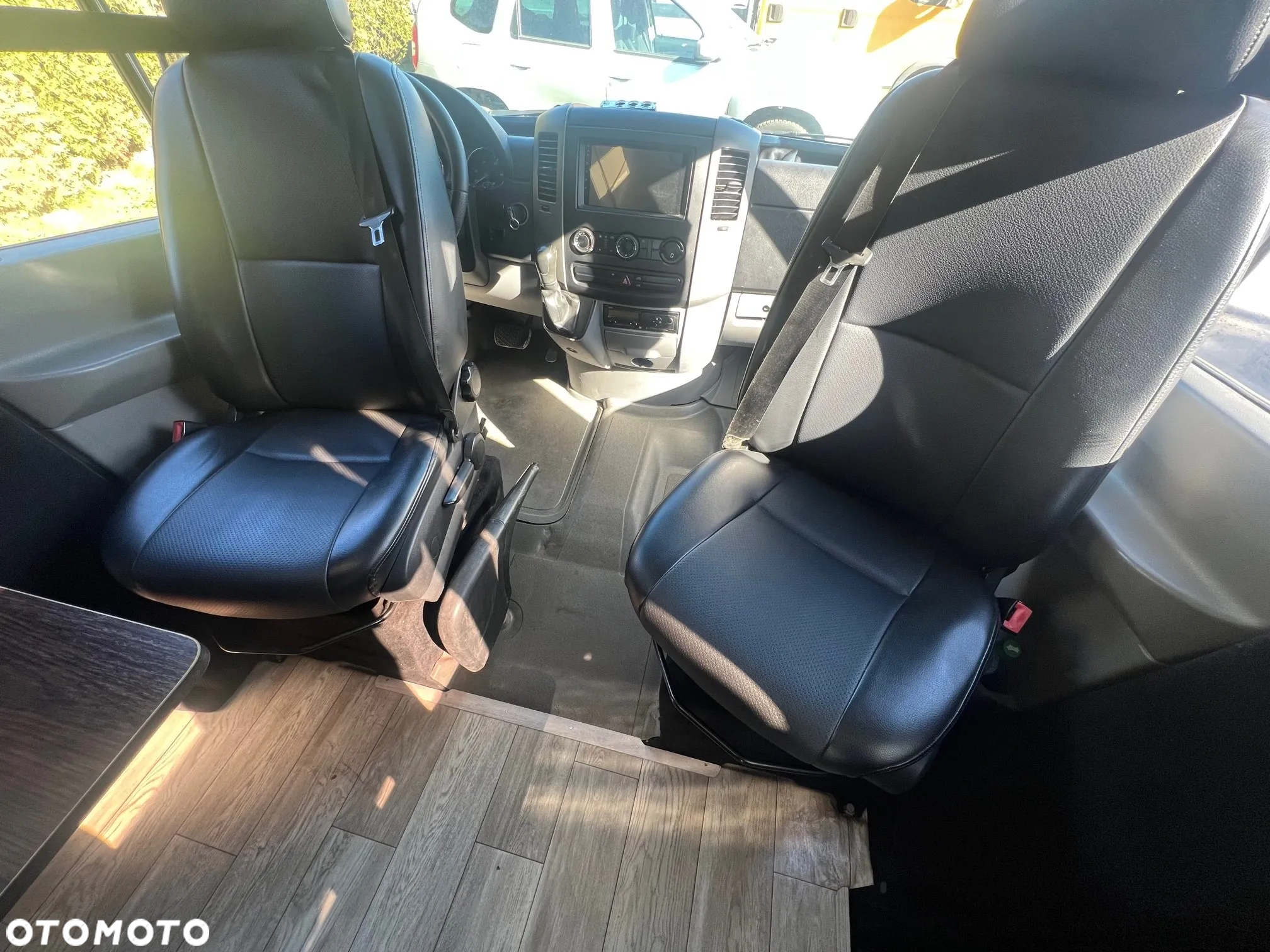 Mercedes-Benz sprinter - 12