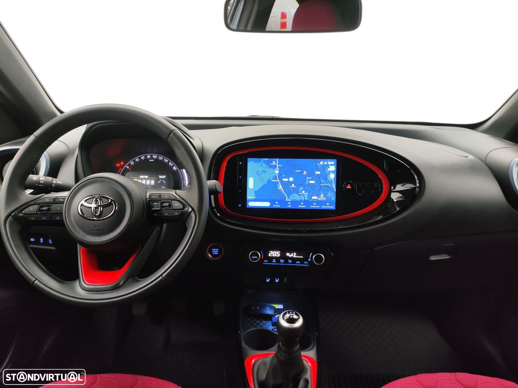 Toyota Aygo X 1.0 Undercover - 8
