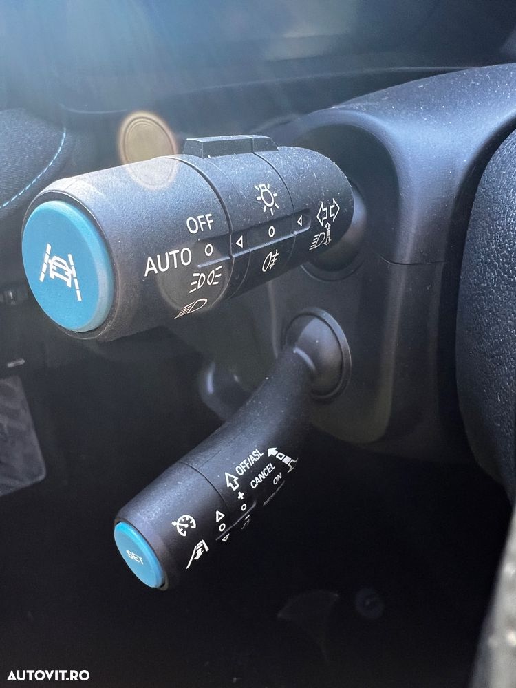 MG MG5 5 Standard Comfort - 12