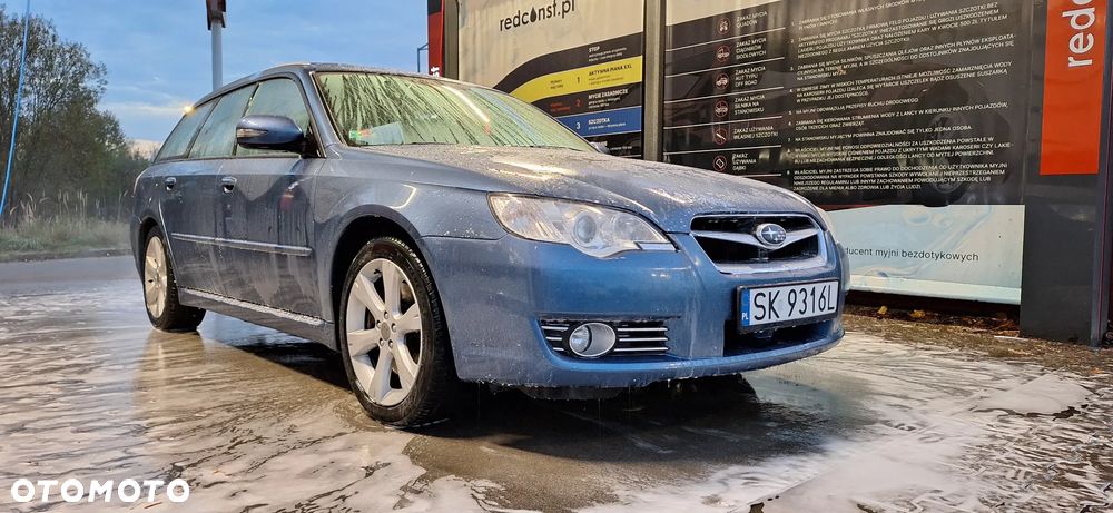 Subaru Legacy 3.0R - 19