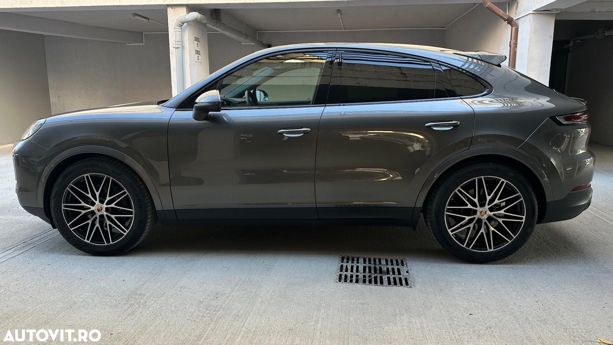 Porsche Cayenne Coupe - 2