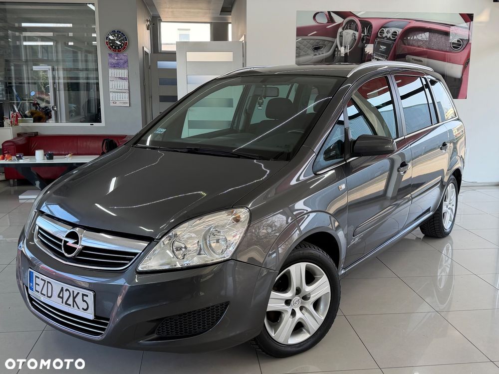 Opel Zafira - 2