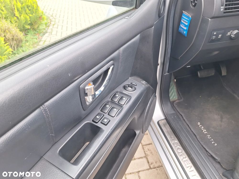 Kia Sorento 3.3 V6 EX - 13
