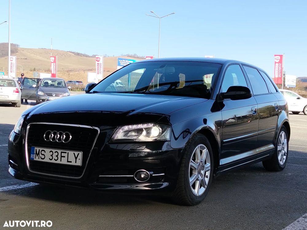 Audi A3 ack 1.6 TDI Attraction - 1