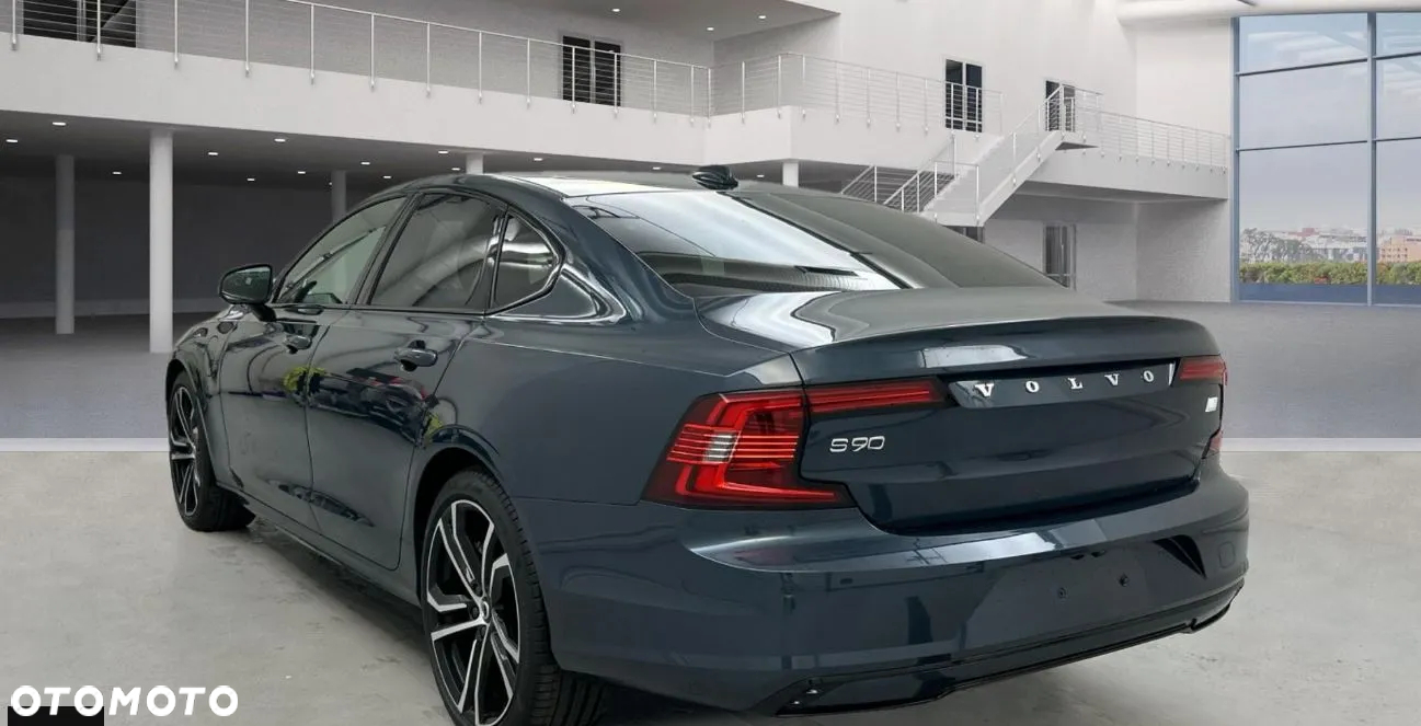 Volvo S90 T8 AWD Plug-In Hybrid Ultimate Dark - 4