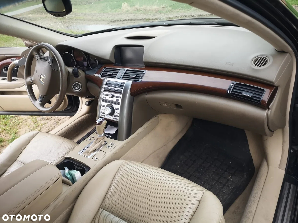 Honda Legend 3.5 Executive + - 17