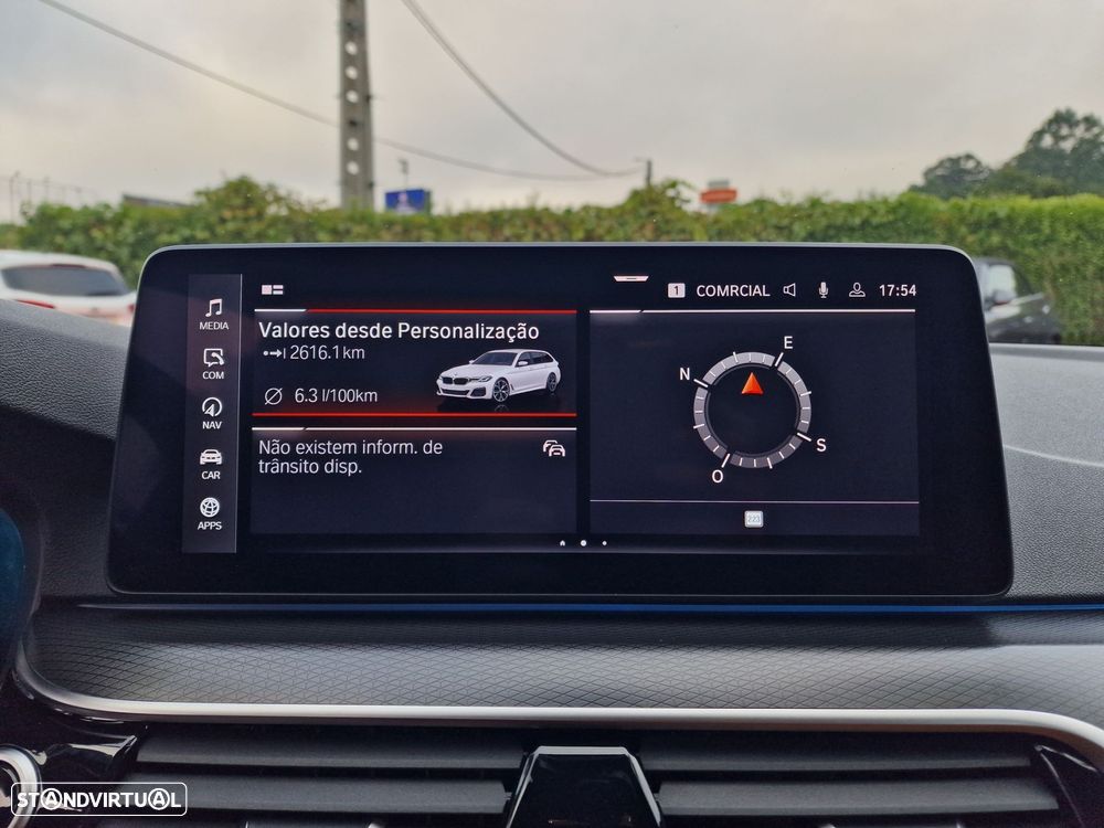 BMW 530 e Pack Desportivo M - 37