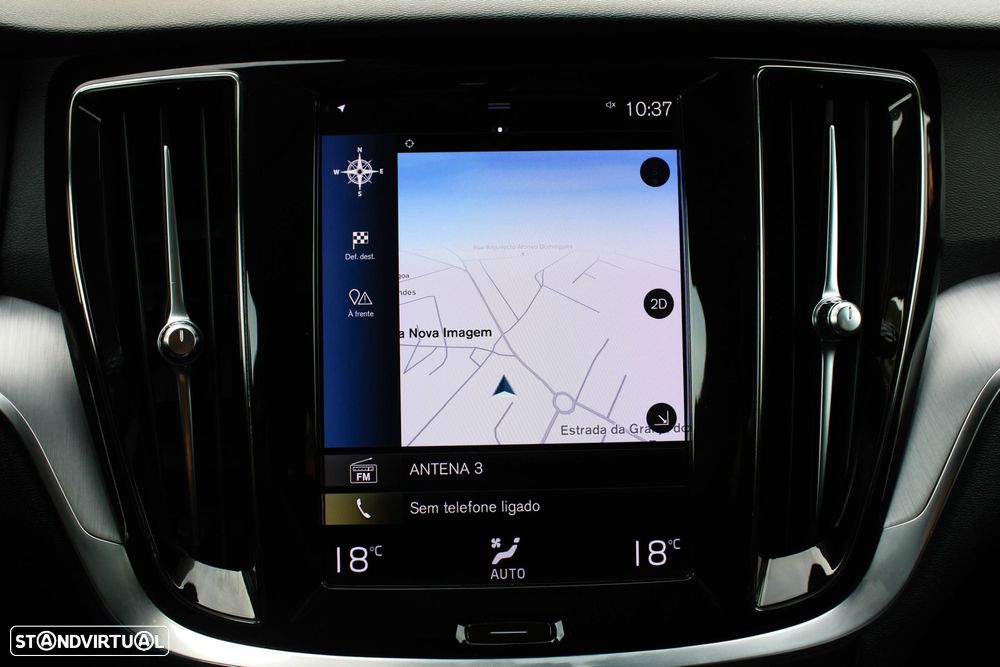 Volvo V60 2.0 D3 Momentum Plus Geartronic - 35