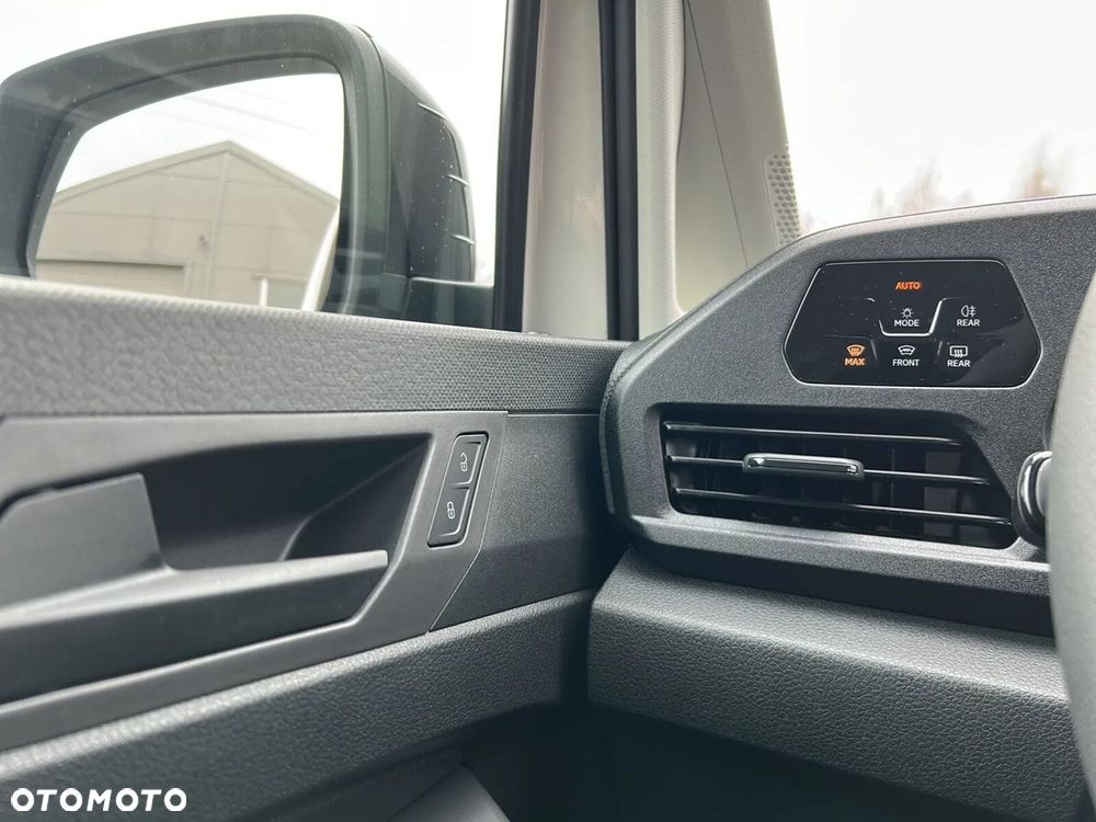 Volkswagen Caddy - 24