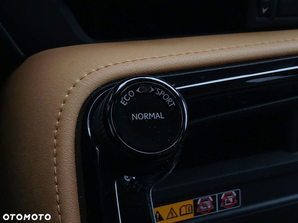 Lexus NX 350h Prestige 2WD - 35
