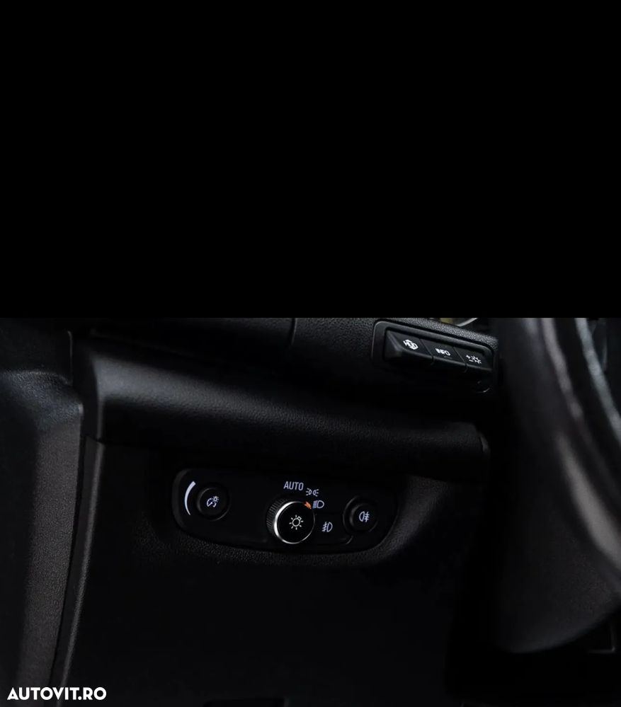 Opel Insignia Grand Sport 2.0 Start/Stop Aut. Elegance - 11