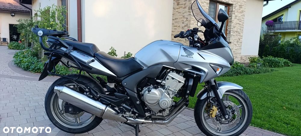 Honda CBF - 3