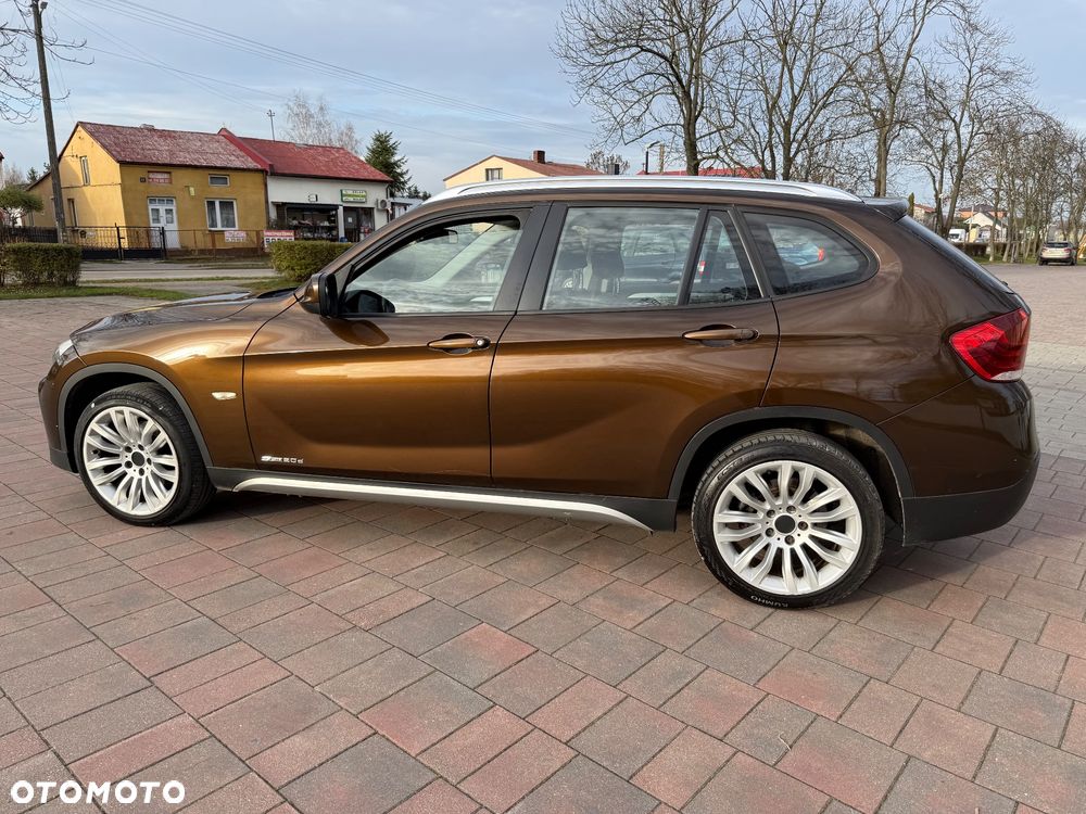 BMW X1 xDrive20d - 25