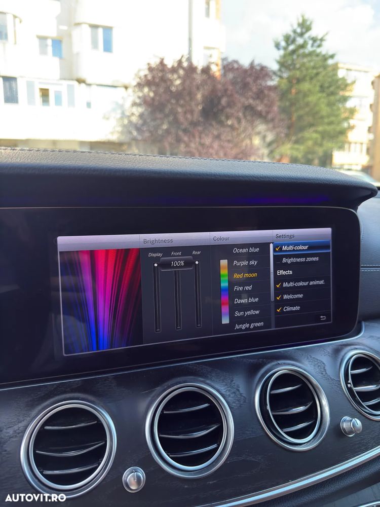 Mercedes-Benz E 350 d 4MATIC Aut. - 35