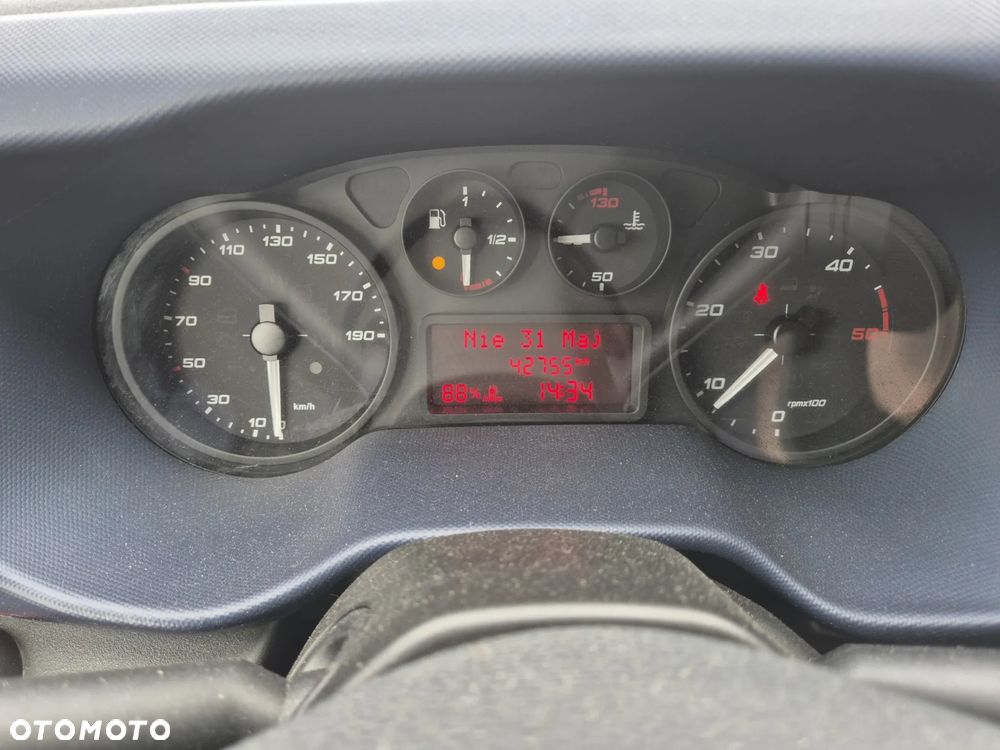 Iveco IVECO 50C18 3.0 180KM/ Blaszak Max/ - 24
