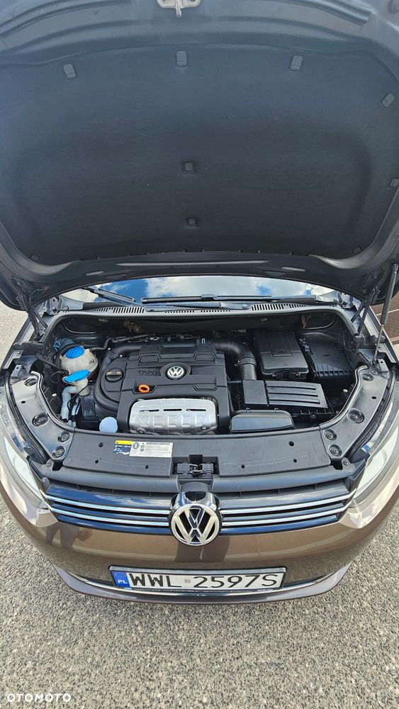 Volkswagen Touran 1.4 TSI Comfortline DSG - 11