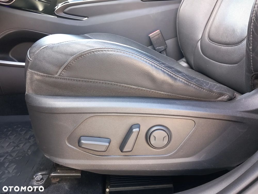 Hyundai Tucson 1.6 T-GDi HEV Platinum 4WD - 34