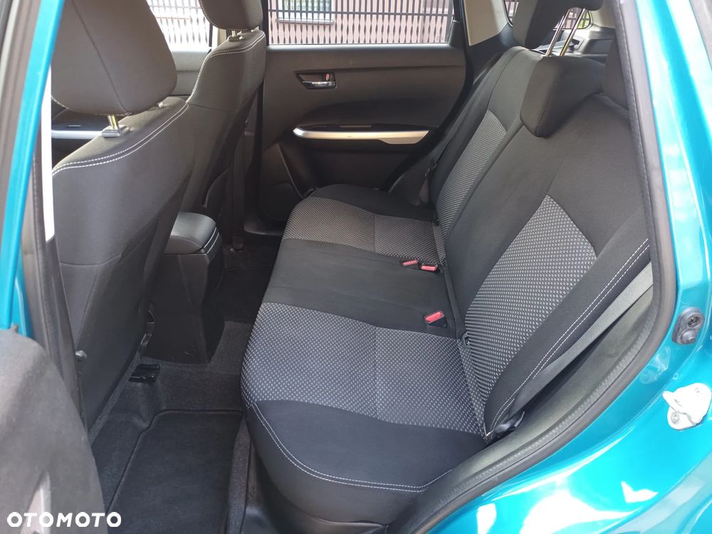 Suzuki Vitara 1.6 Premium 4WD - 21