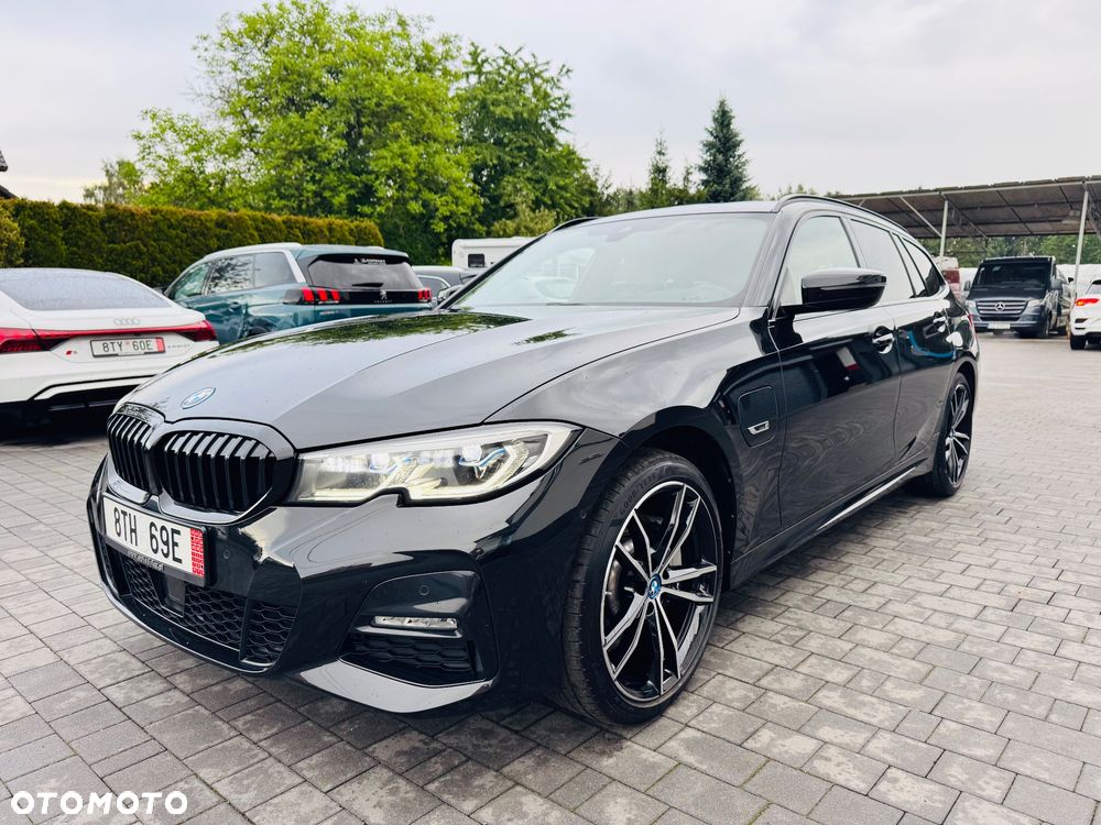 BMW Seria 3 330e PHEV M Sport Edition sport - 8