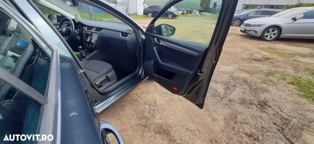 Skoda Octavia 1.4 TSI Style - 10