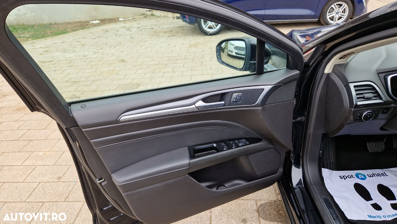 Ford Mondeo - 10