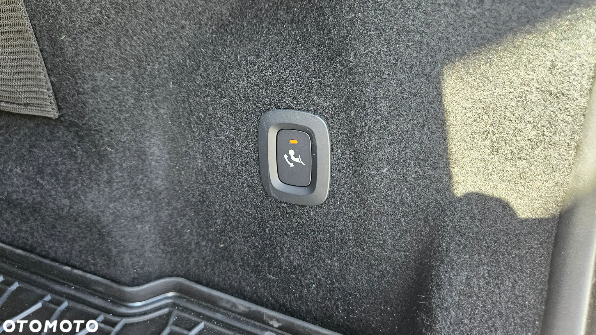 Volvo XC 60 B4 D AWD Geartronic RDesign - 17
