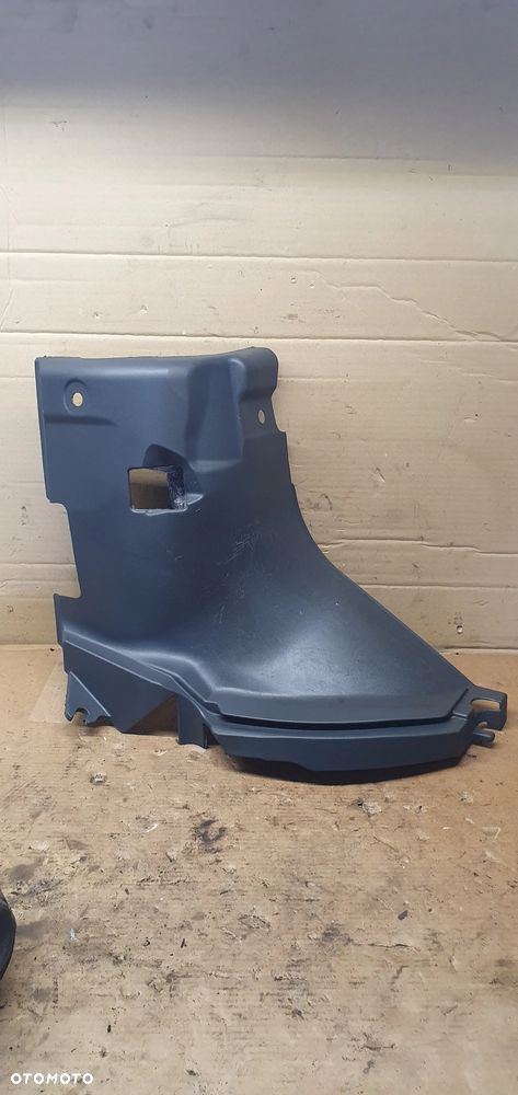 Osłona obudowa kielicha prawa Citroen Jumper - 1