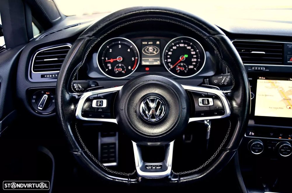 VW Golf Variant - 14