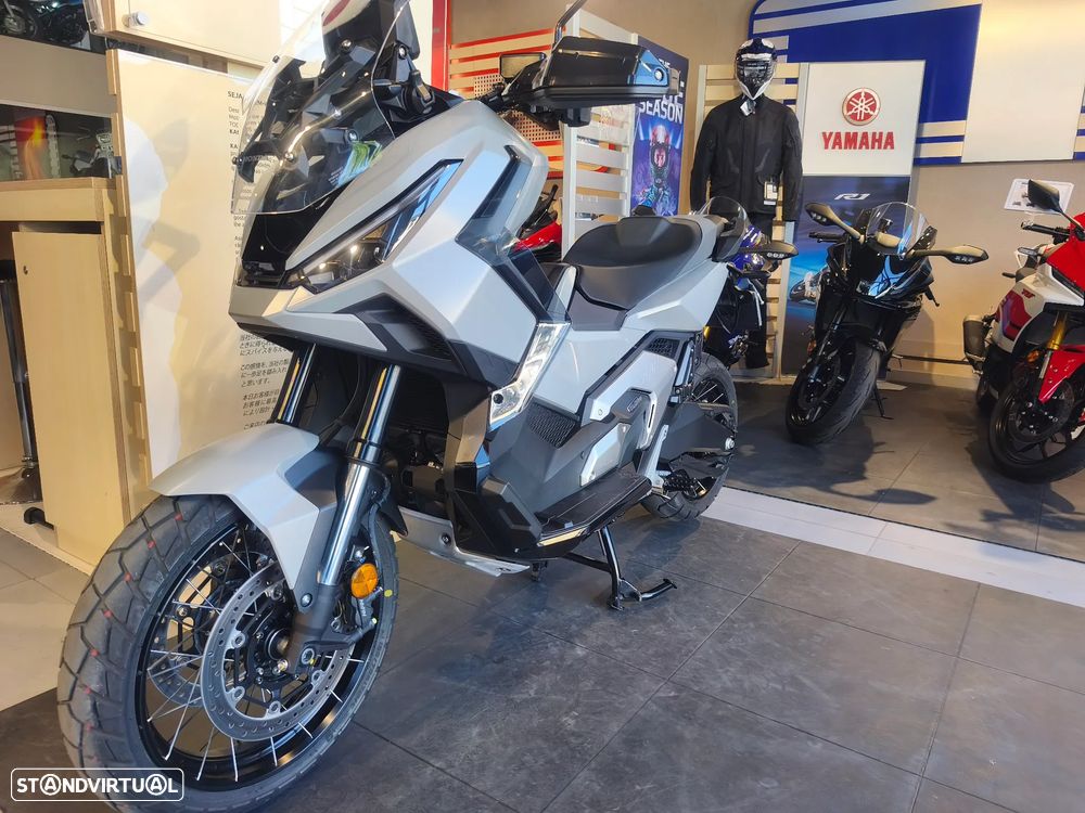 Honda X-ADV 750 - 5